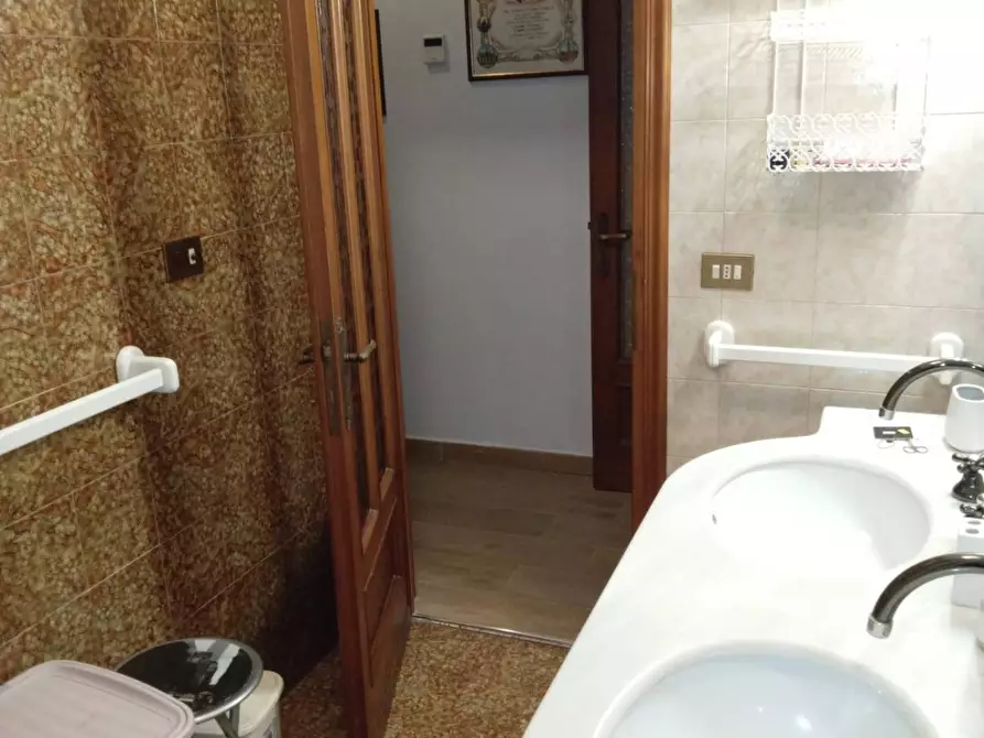 Immagine 18 di Villetta a schiera in vendita  in barga a Barga