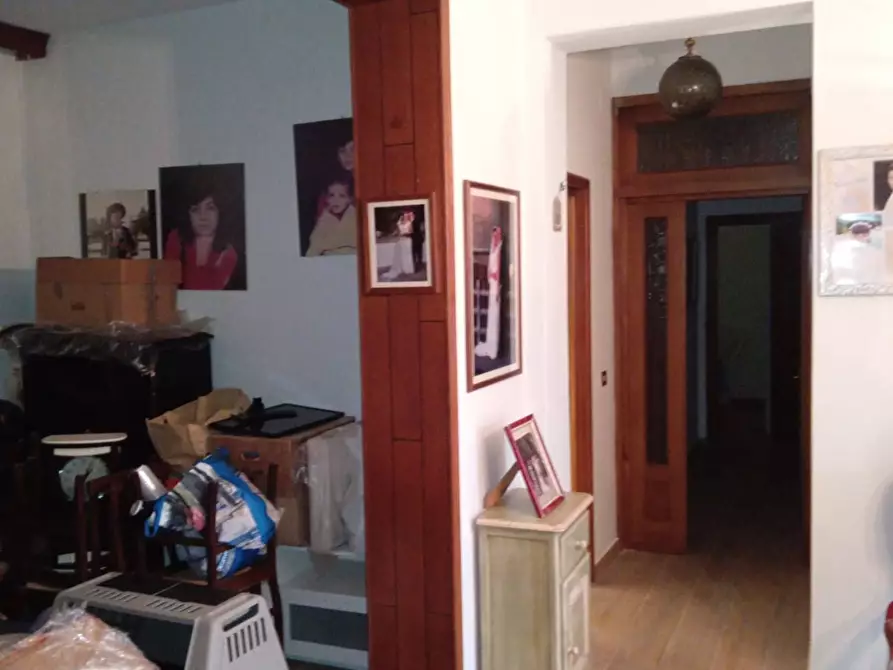 Immagine 3 di Villetta a schiera in vendita  in barga a Barga