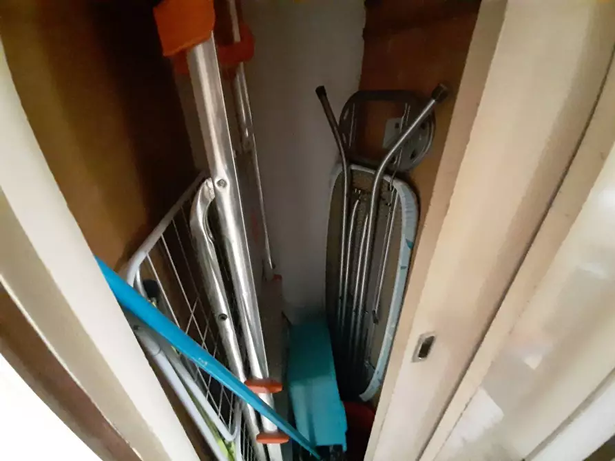 Immagine 18 di Appartamento in vendita  in Via Orbetello 1 a Milano