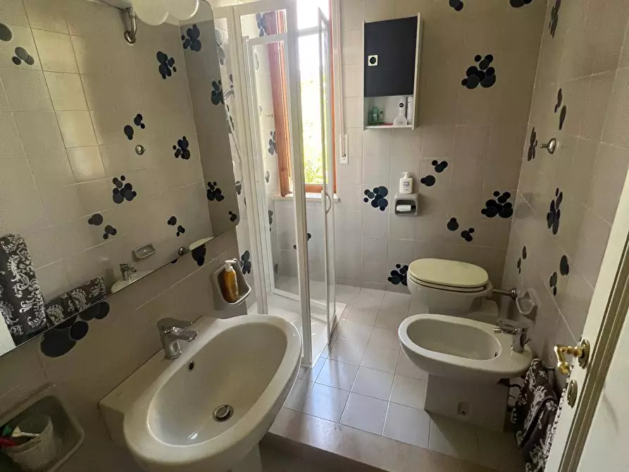 Immagine 17 di Villetta a schiera in vendita  in Via Degli Oleastri 10 a Livorno