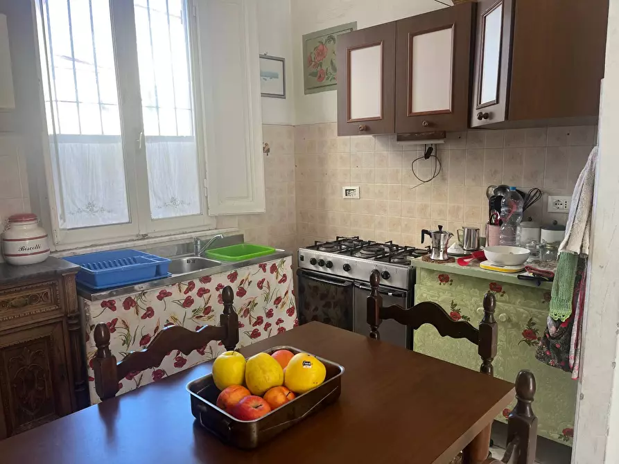 Immagine 2 di Casa indipendente in vendita  in oratoio 10 a Pisa