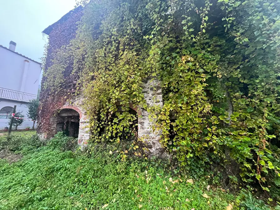 Immagine 7 di Casa indipendente in vendita  in via sotto monte 69 a Capannori