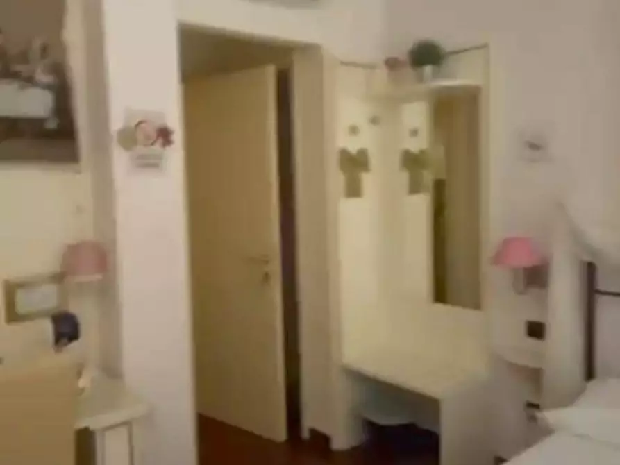 Immagine 2 di Camera in affitto  in via emilia 267 a Pisa