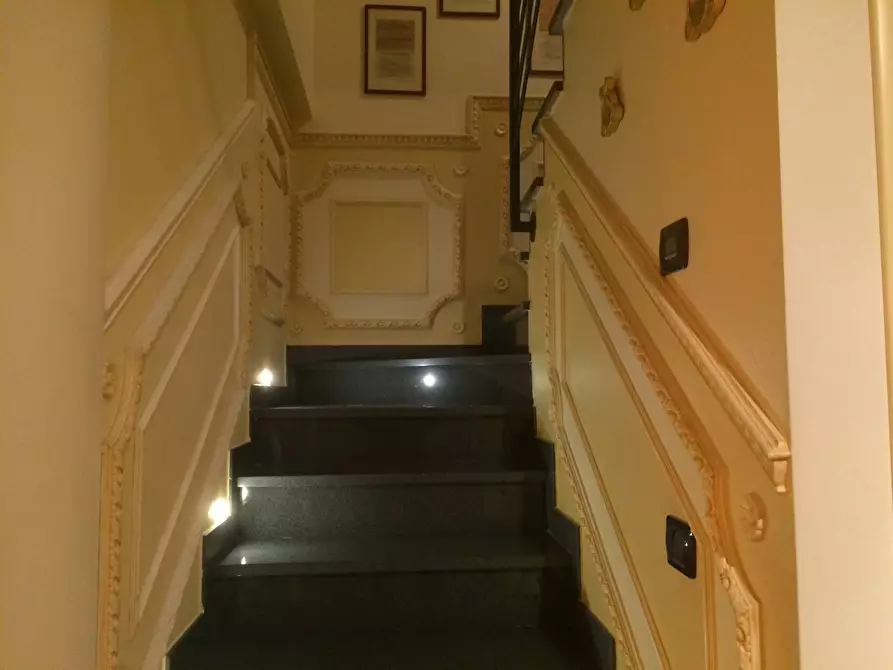 Immagine 8 di Camera in affitto  in via emilia 267 a Pisa