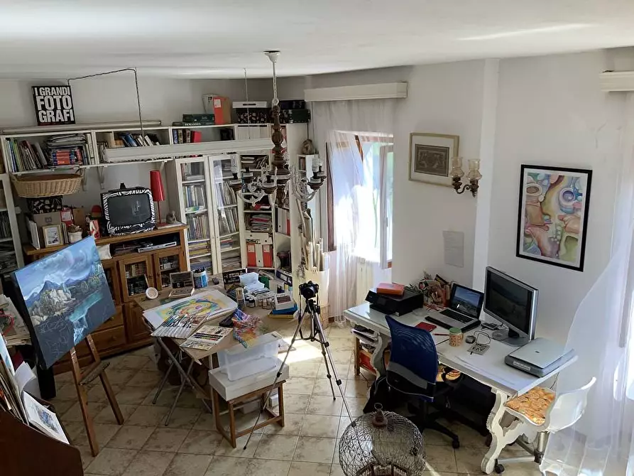 Immagine 28 di Casa indipendente in vendita  in via carlo goldoni 3 a Pescia