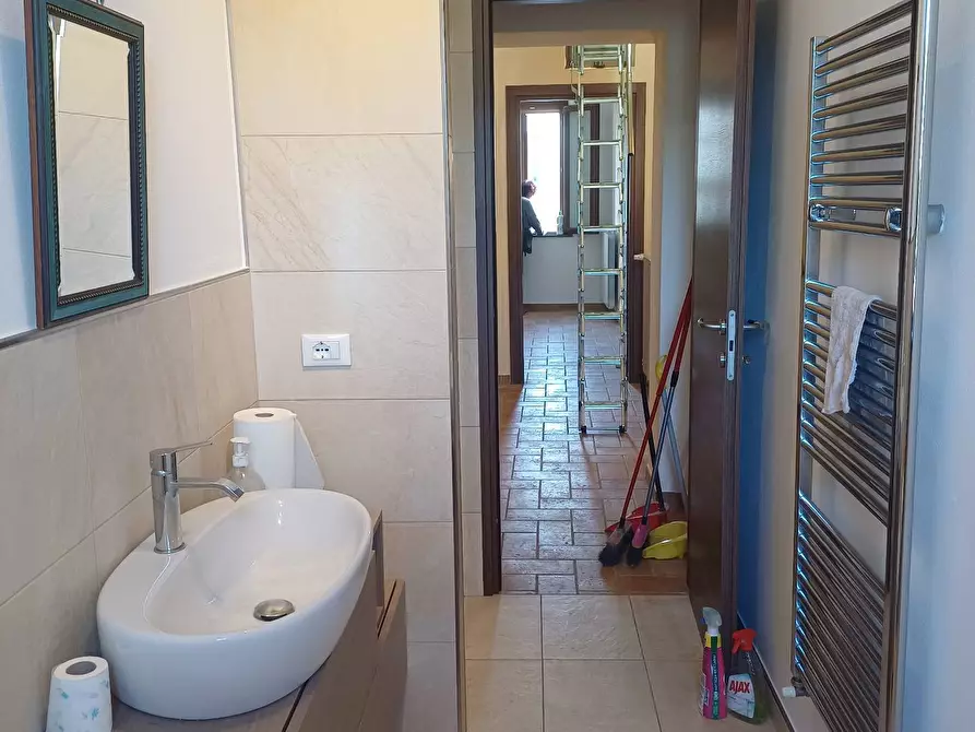 Immagine 7 di Casa indipendente in vendita  in via giacomo matteotti - a San Giuliano Terme