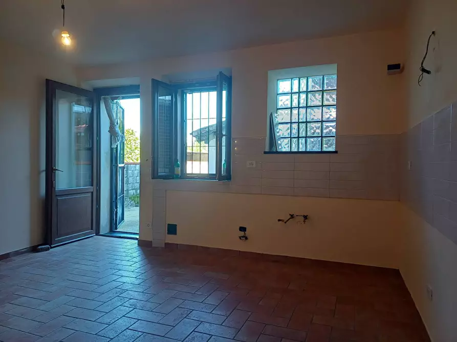 Immagine 16 di Casa indipendente in vendita  in via giacomo matteotti - a San Giuliano Terme