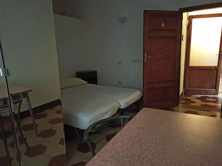 Immagine 8 di Camera in affitto  in Piazza Delle Vettovaglie 3 a Pisa