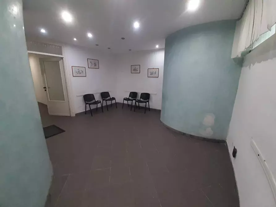 Immagine 2 di Ufficio in vendita  in via 24 maggio 75 a Pisa