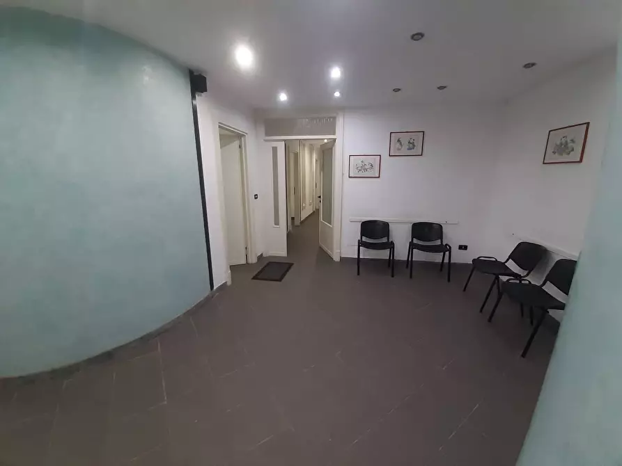 Immagine 3 di Ufficio in vendita  in via 24 maggio 75 a Pisa