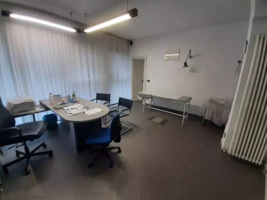 Immagine 7 di Ufficio in vendita  in via 24 maggio 75 a Pisa