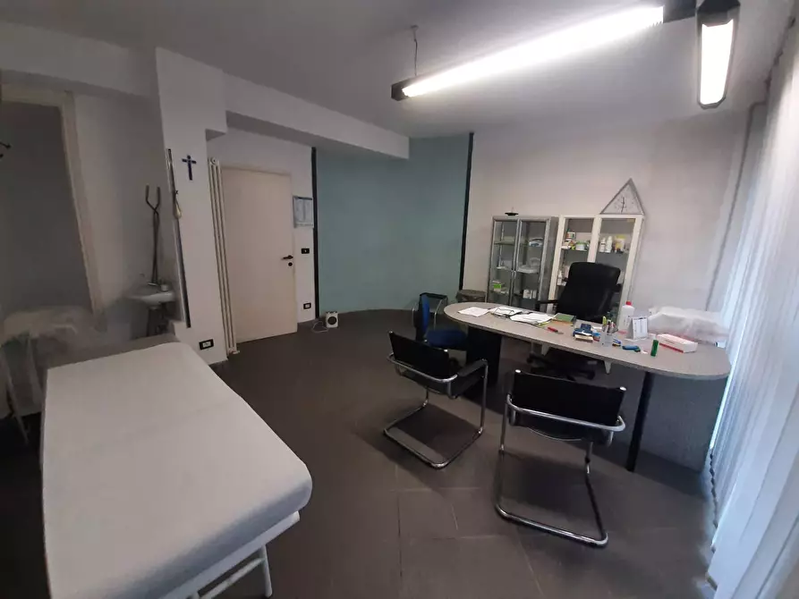 Immagine 8 di Ufficio in vendita  in via 24 maggio 75 a Pisa