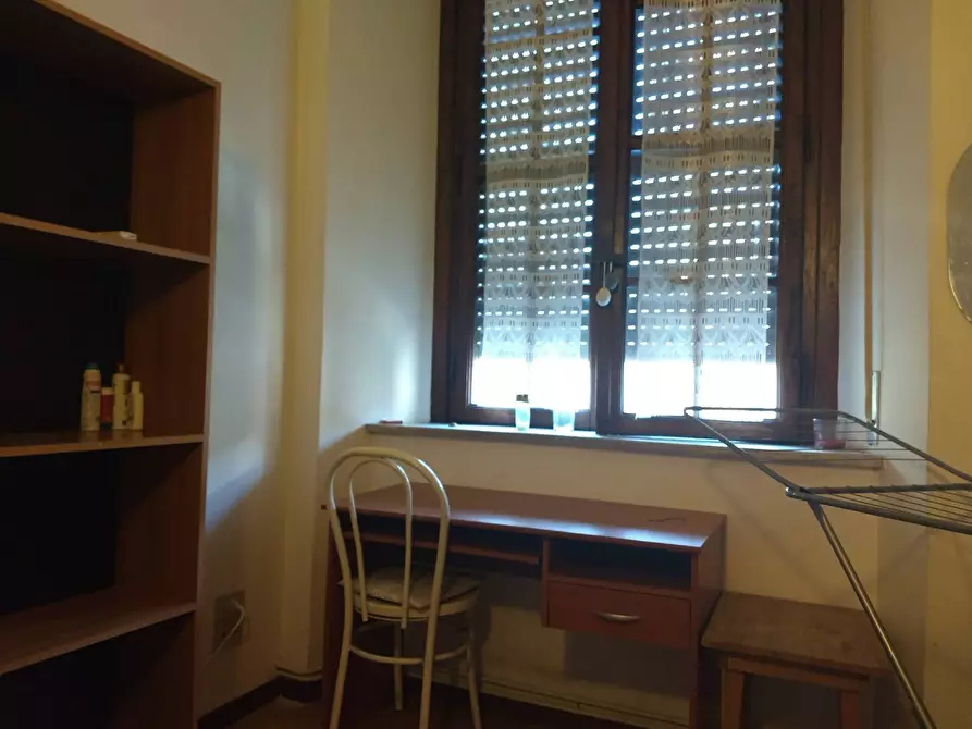 Immagine 7 di Camera in affitto  in Via Borgo Stretto 1 a Pisa