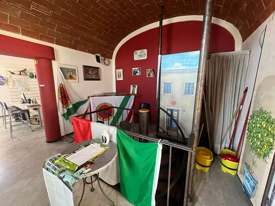 Immagine 9 di Attività commerciale in affitto  in strada provinciale vicarese 1 a Vicopisano