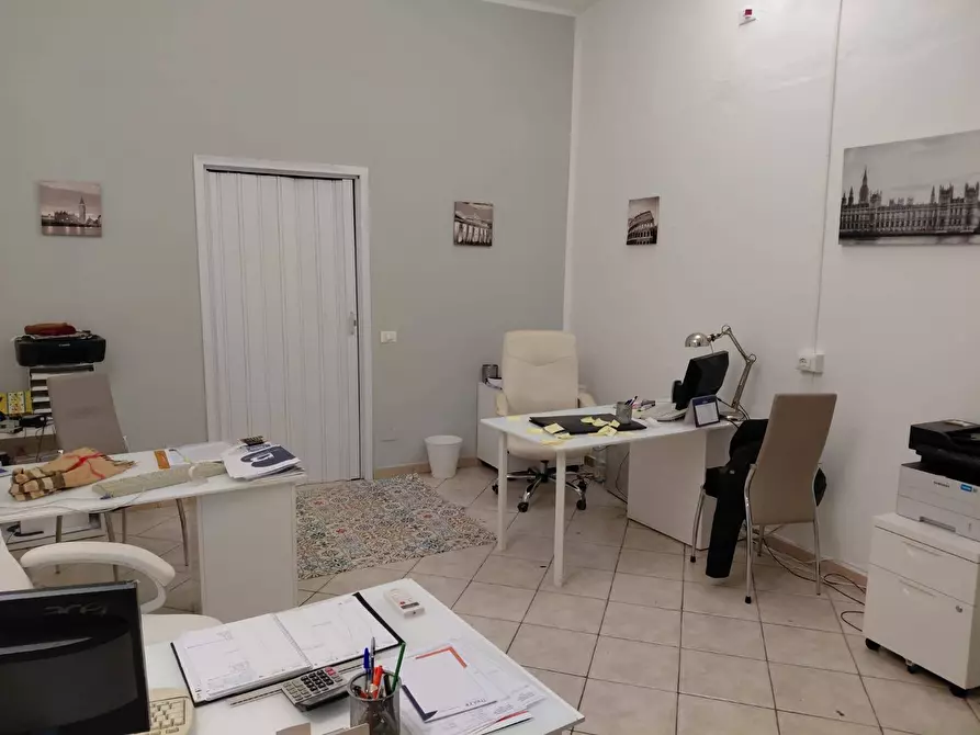 Immagine 4 di Attività commerciale in affitto  in via cattaneo 59 a Pisa