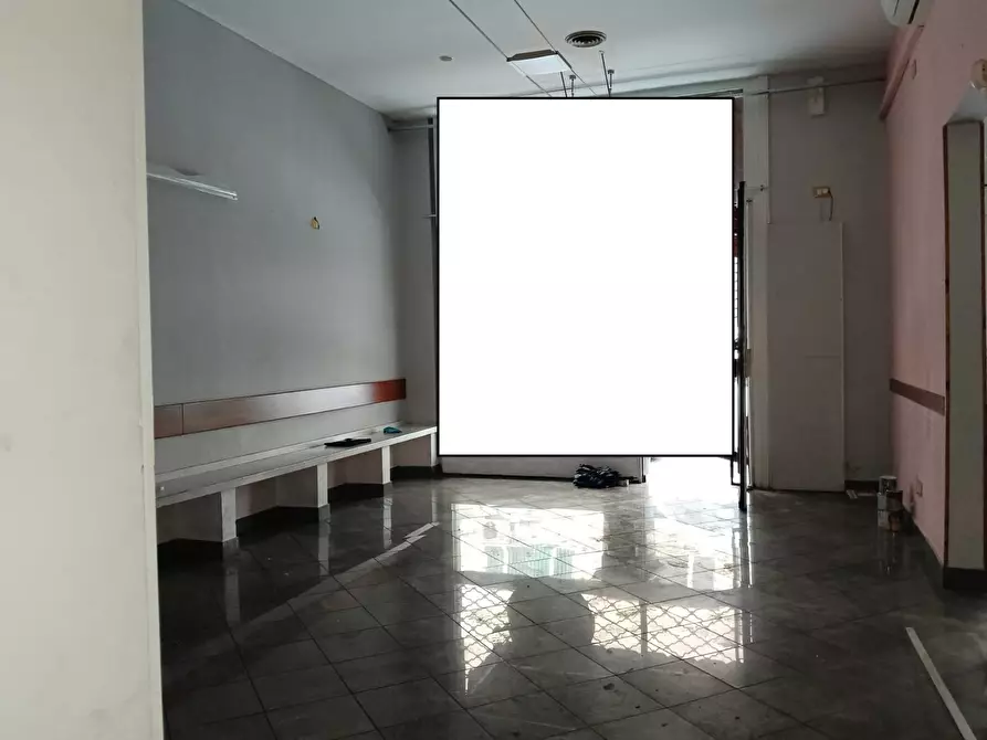 Immagine 6 di Attività commerciale in affitto  in Piazza Grande 10 a Livorno