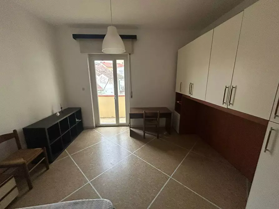 Immagine 2 di Camera in affitto  in via cattaneo 59 a Pisa