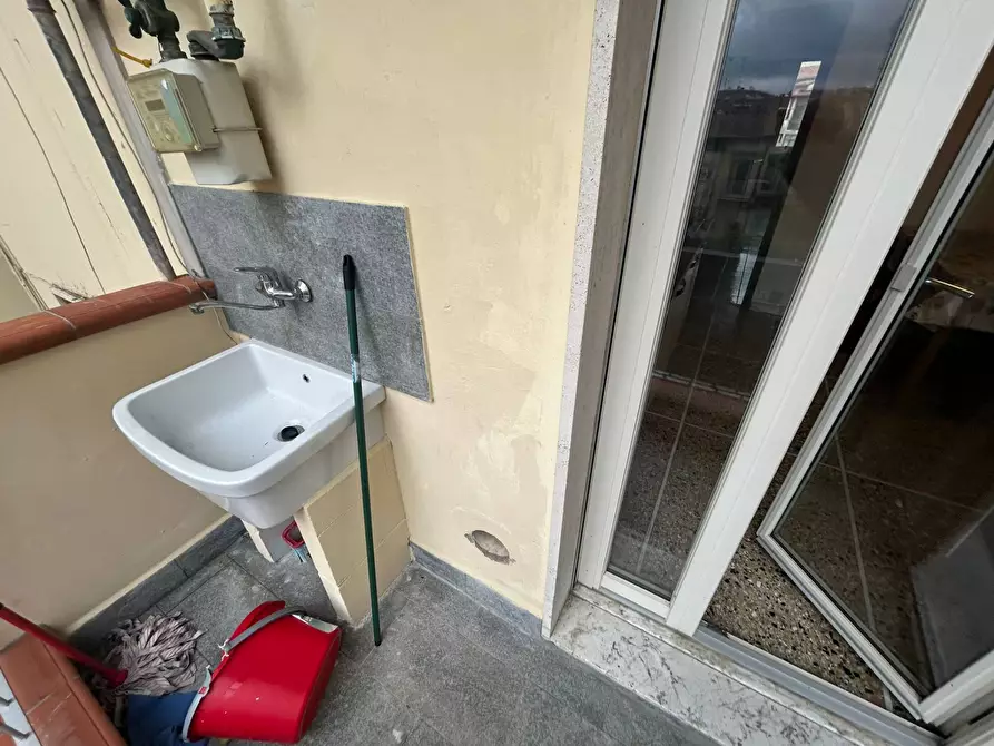 Immagine 12 di Camera in affitto  in via cattaneo 59 a Pisa