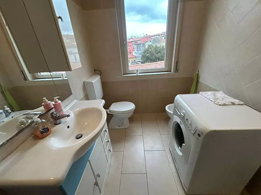 Immagine 6 di Camera in affitto  in via cattaneo 59 a Pisa