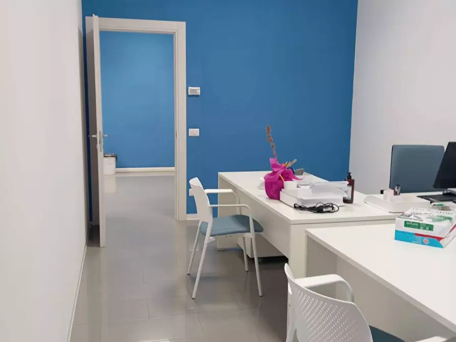 Immagine 5 di Ufficio in affitto  in via meucci 33 a Pisa