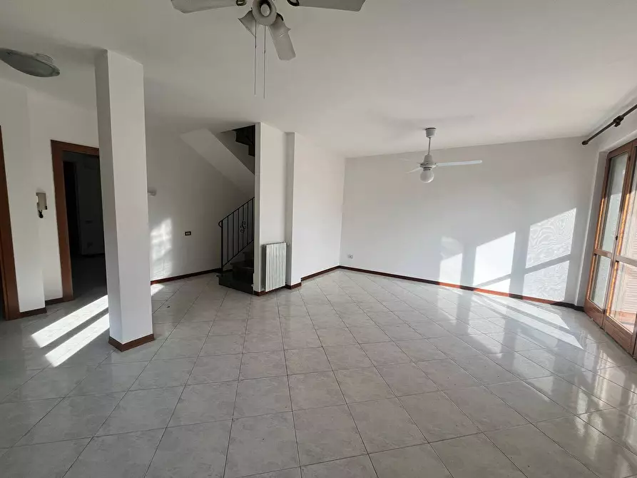 Immagine 3 di Casa indipendente in affitto  in via ciardi - a San Giuliano Terme