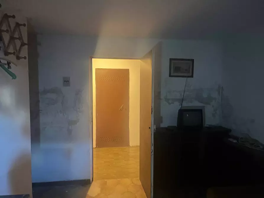 Immagine 2 di Appartamento in vendita  in viale mario tobino 18 a Viareggio