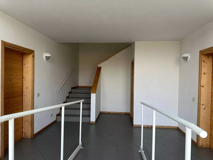 Immagine 9 di Ufficio in affitto  in SAN MARCO a Lucca