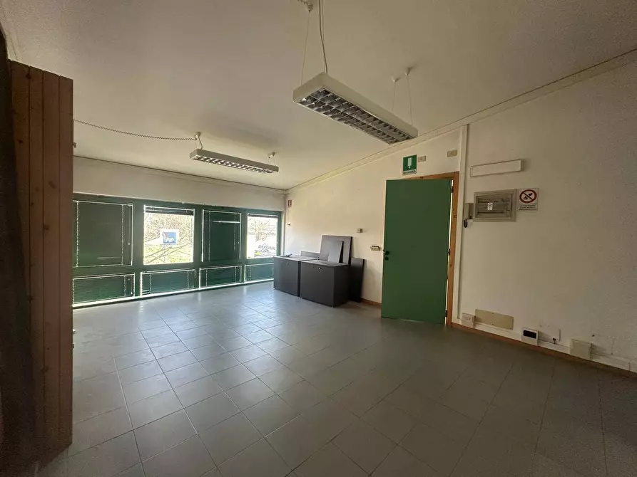 Immagine 14 di Ufficio in affitto  in SAN MARCO a Lucca