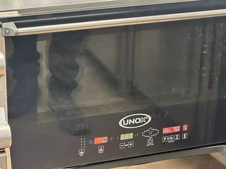 Immagine 24 di Attività commerciale in affitto  in san marco a Lucca