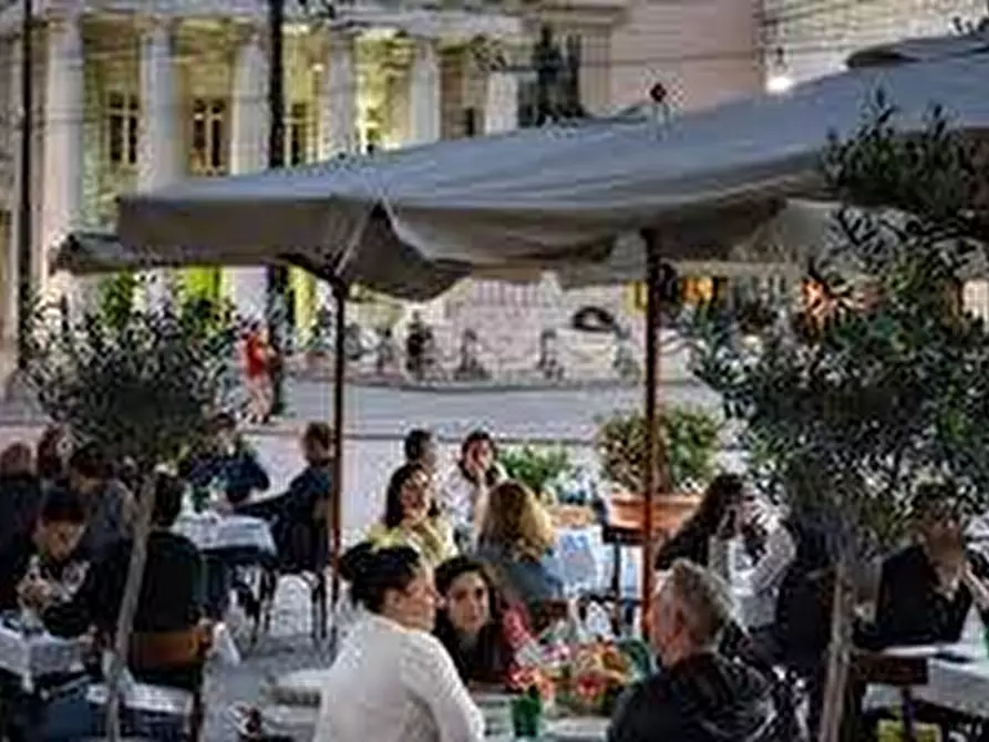 Immagine 3 di Attività commerciale in vendita  in Via Cardinale Pietro Maffi 100 a Pisa