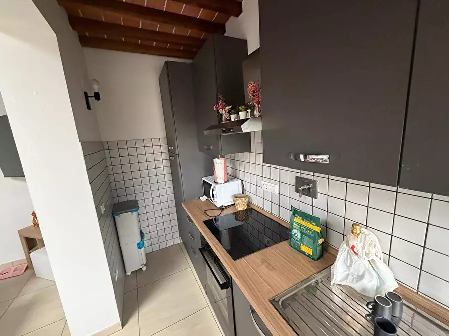 Immagine 5 di Appartamento in affitto  in via dell'arancio 1 a Cascina
