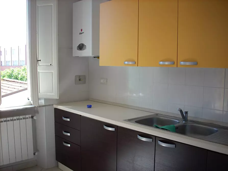 Immagine 2 di Casa indipendente in affitto  in via caduti lyra 6 a Cascina