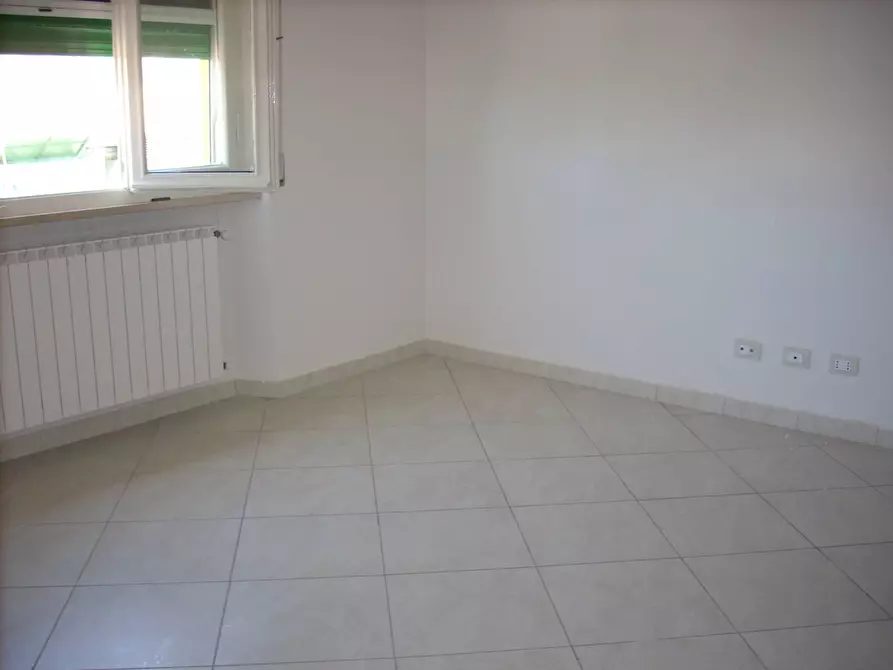 Immagine 8 di Casa indipendente in affitto  in via caduti lyra 6 a Cascina