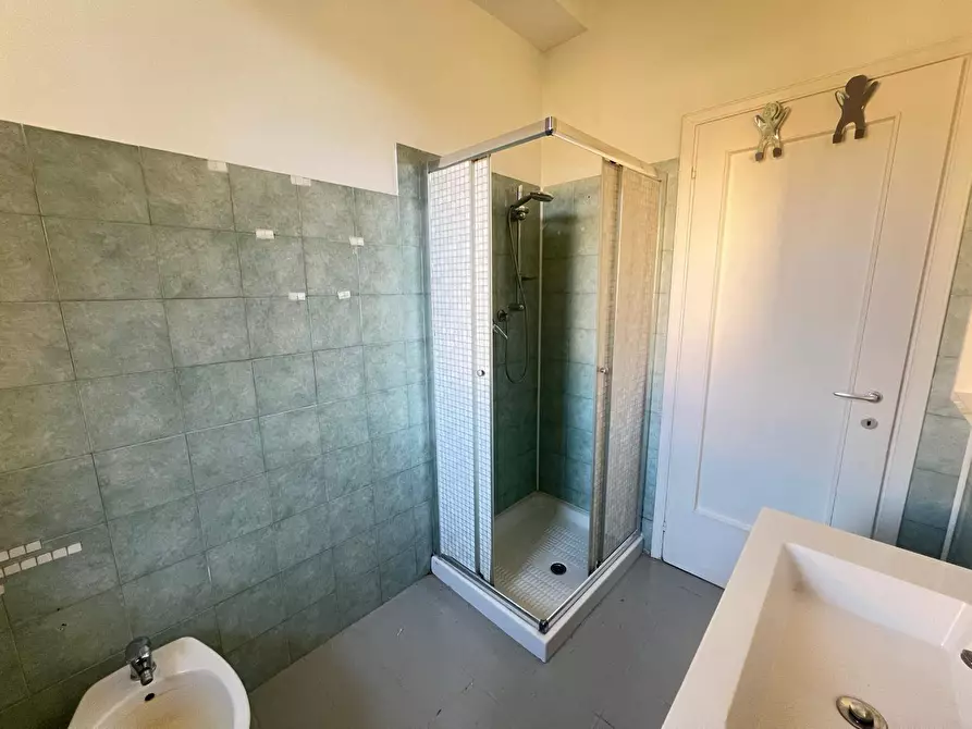 Immagine 16 di Appartamento in vendita  in Via Della Bastia 1 a Livorno