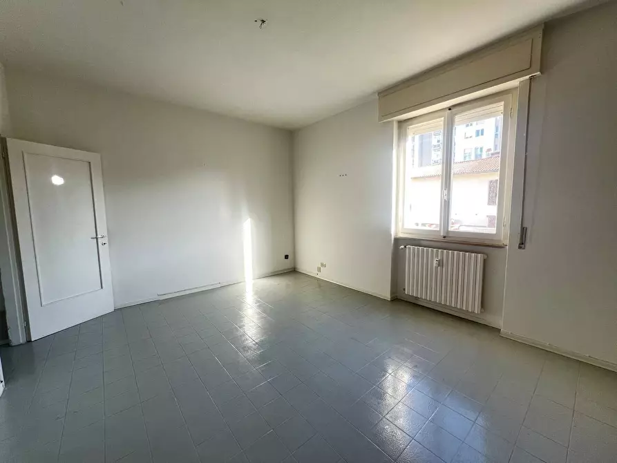 Immagine 26 di Appartamento in vendita  in Via Della Bastia 1 a Livorno