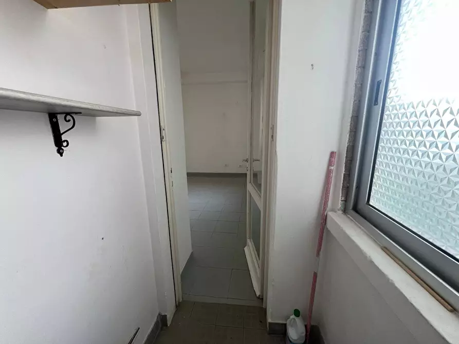 Immagine 5 di Appartamento in vendita  in Via Della Bastia 1 a Livorno