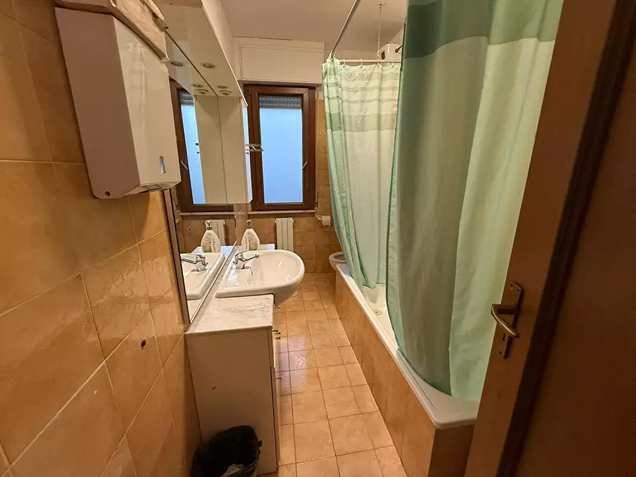 Immagine 13 di Camera in affitto  in Via Calabria 1 a Pisa