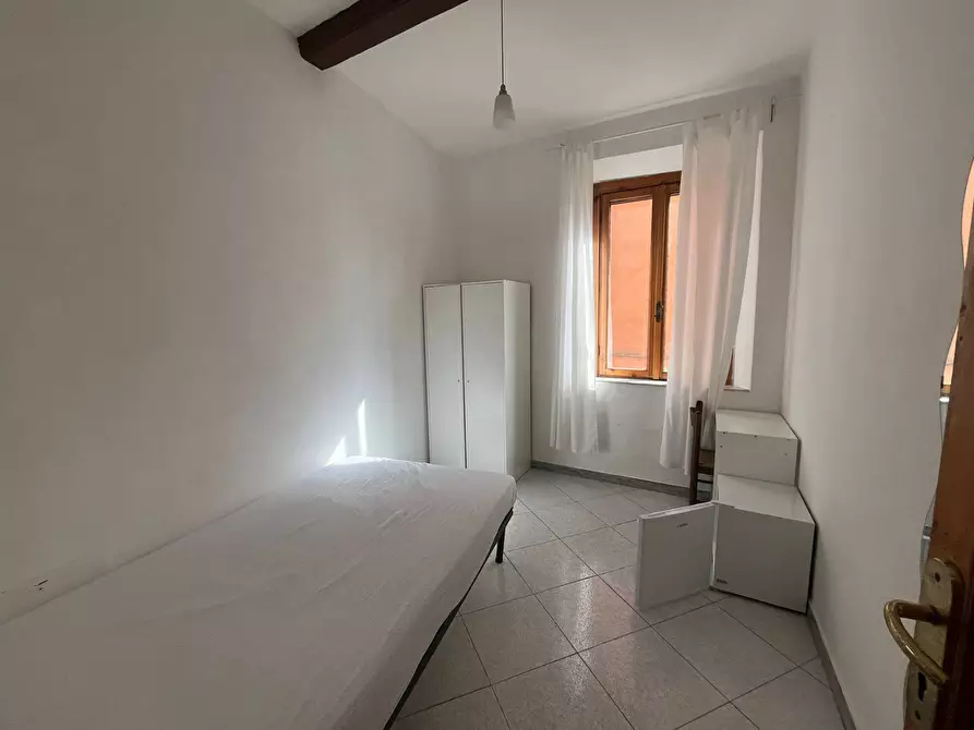 Immagine 8 di Camera in affitto  in Via Borgo Stretto 1 a Pisa