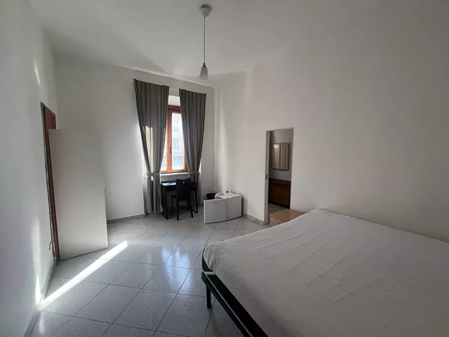 Immagine 22 di Camera in affitto  in Via Borgo Stretto 1 a Pisa