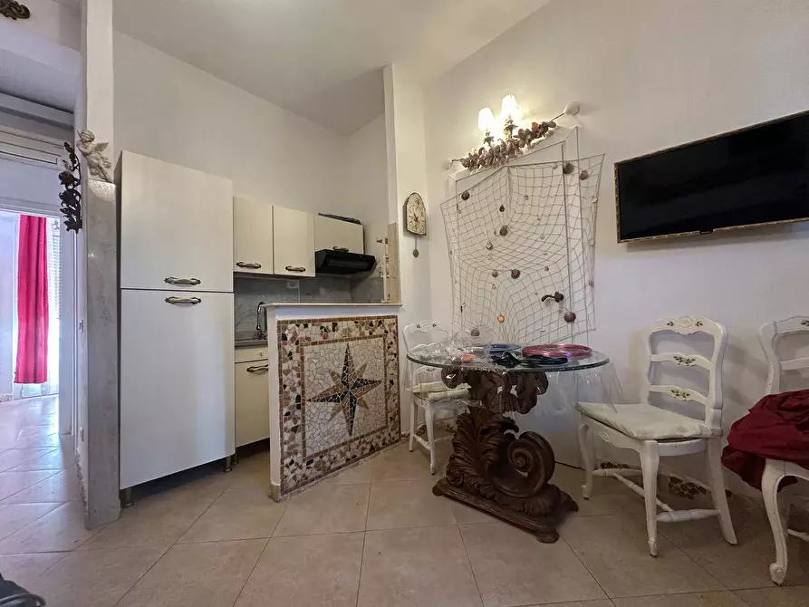 Immagine 5 di Appartamento in affitto  in via dei Lecci a Viareggio