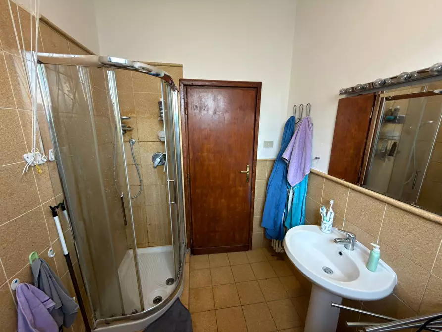 Immagine 10 di Camera in affitto  in Via san martino 95 a Pisa