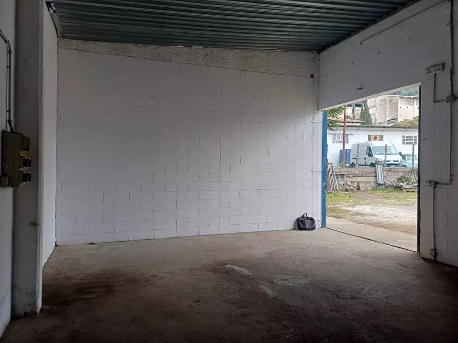 Immagine 7 di Attività commerciale in affitto  in via statale abetone - a San Giuliano Terme