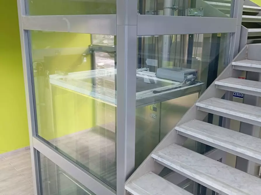 Immagine 25 di Attività commerciale in affitto  in via gronchi a Pisa