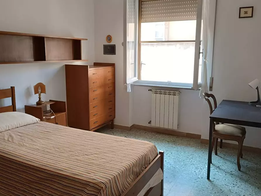 Immagine 4 di Camera in affitto  in Via Masaccio 13 a Pisa