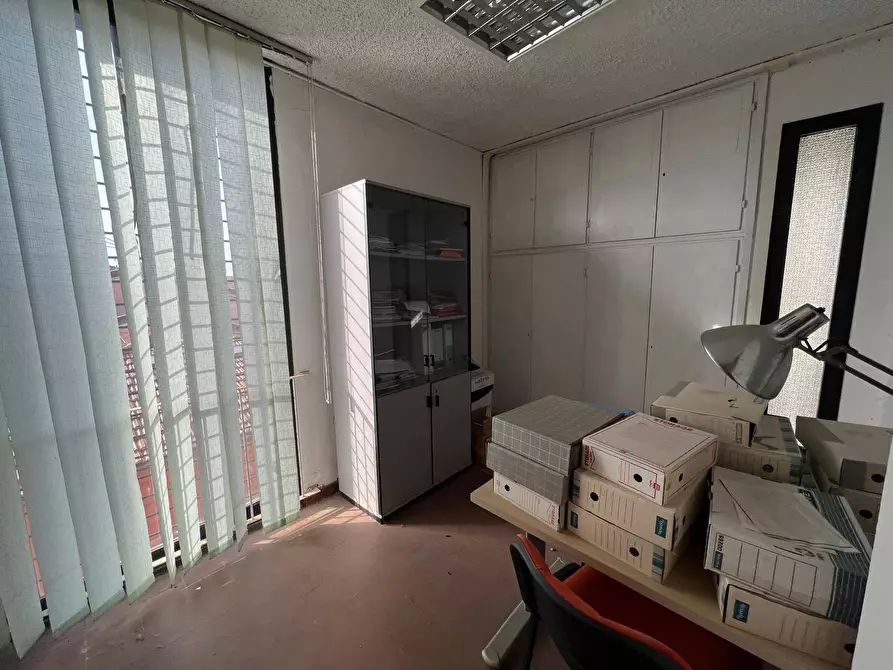 Immagine 9 di Ufficio in affitto  in Viale Giosue' Carducci 1 a Livorno