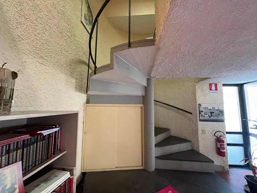 Immagine 15 di Ufficio in affitto  in Viale Giosue' Carducci 1 a Livorno