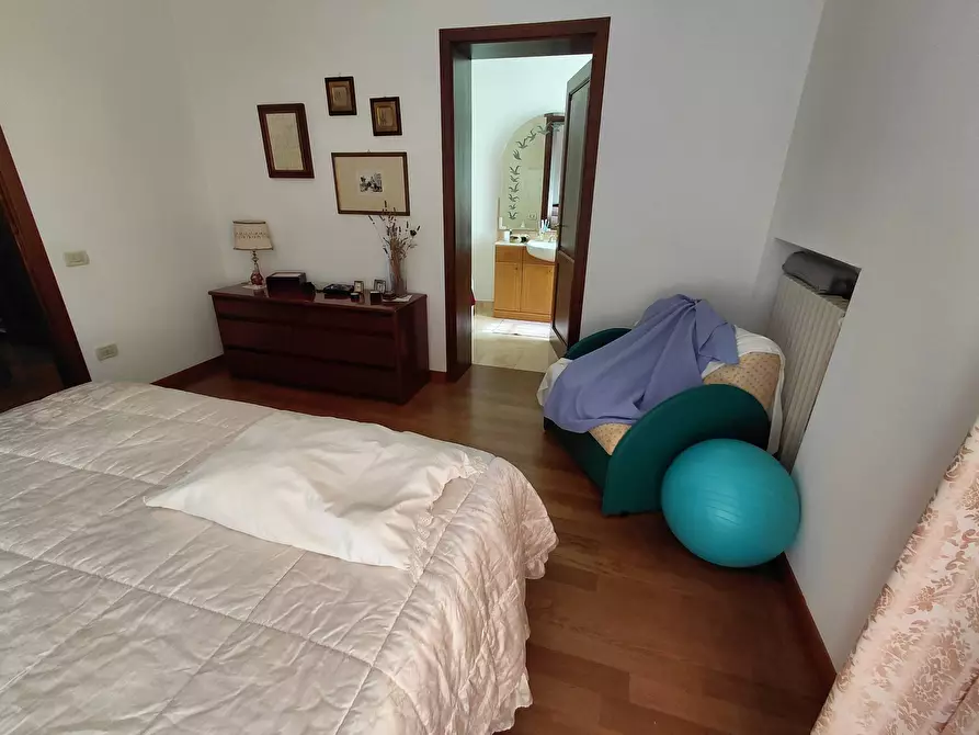 Immagine 18 di Villetta a schiera in vendita  in Via Putignano 327 a Pisa