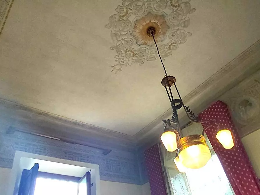 Immagine 4 di Villetta a schiera in vendita  in via del brennero 316 a Lucca