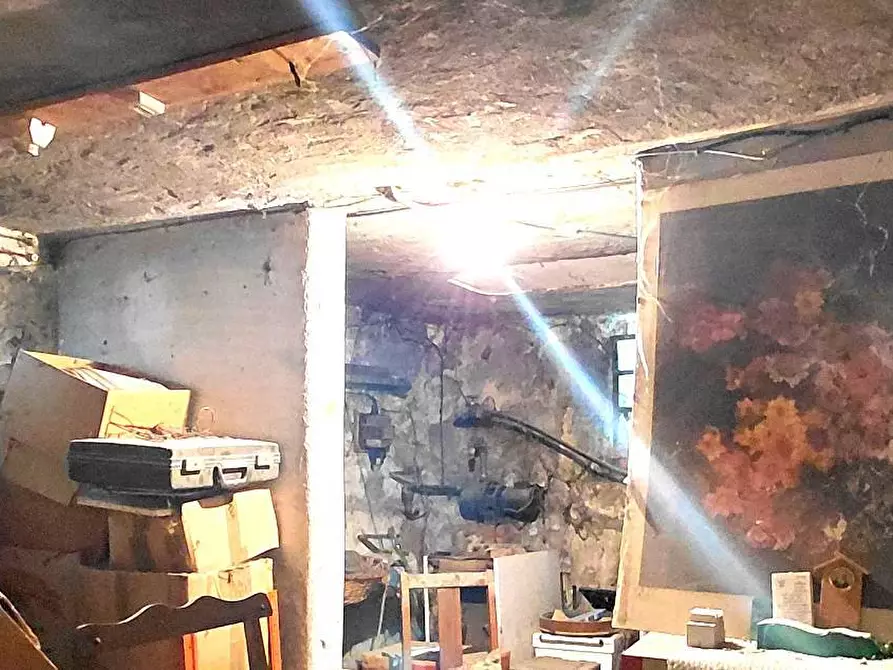 Immagine 10 di Villetta a schiera in vendita  in via del brennero 316 a Lucca