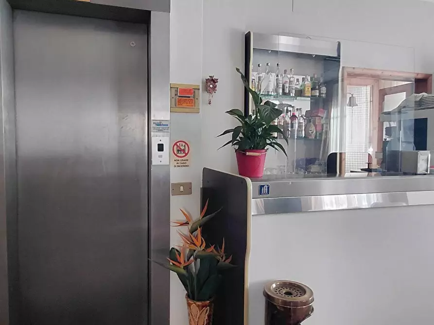 Immagine 4 di Attività commerciale in vendita  in corso roma 6 a Montecatini Terme